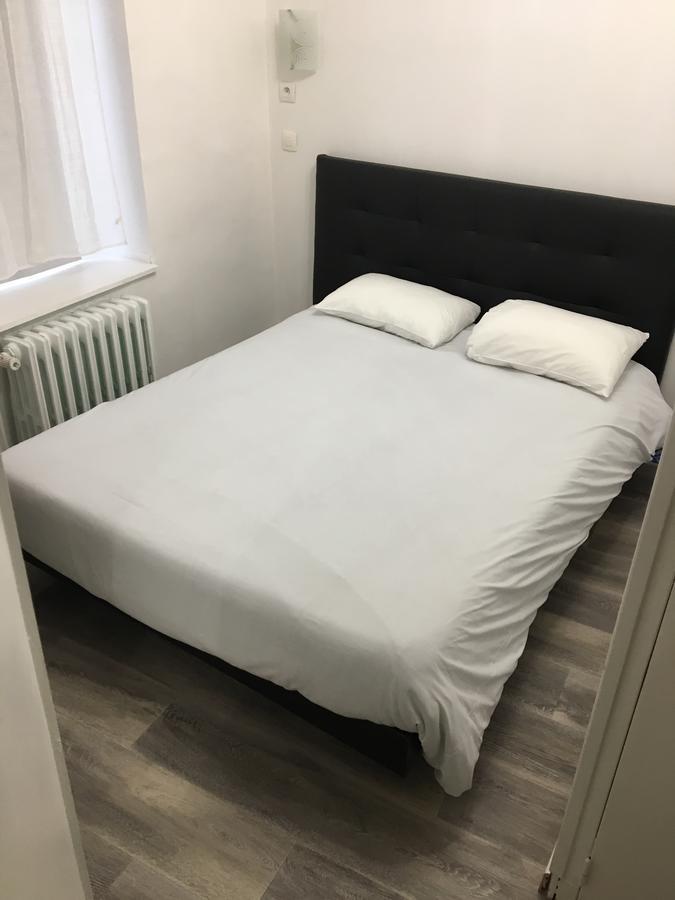 Hotel Du Bellay Blois Eksteriør billede